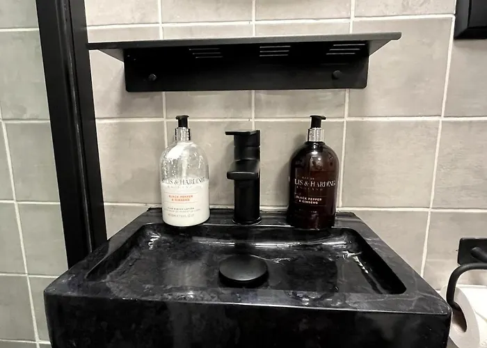 Central Guest Guest house