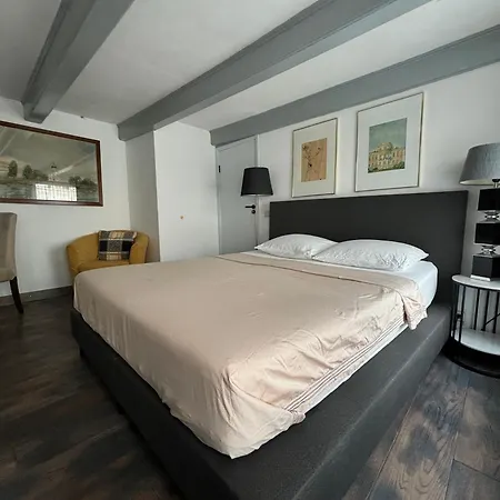 Central Guest Gasthof *